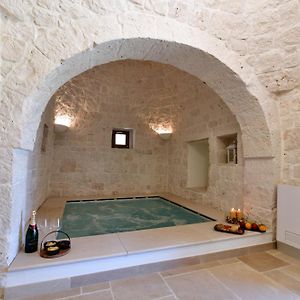 Lamarossa Trulli & Suites